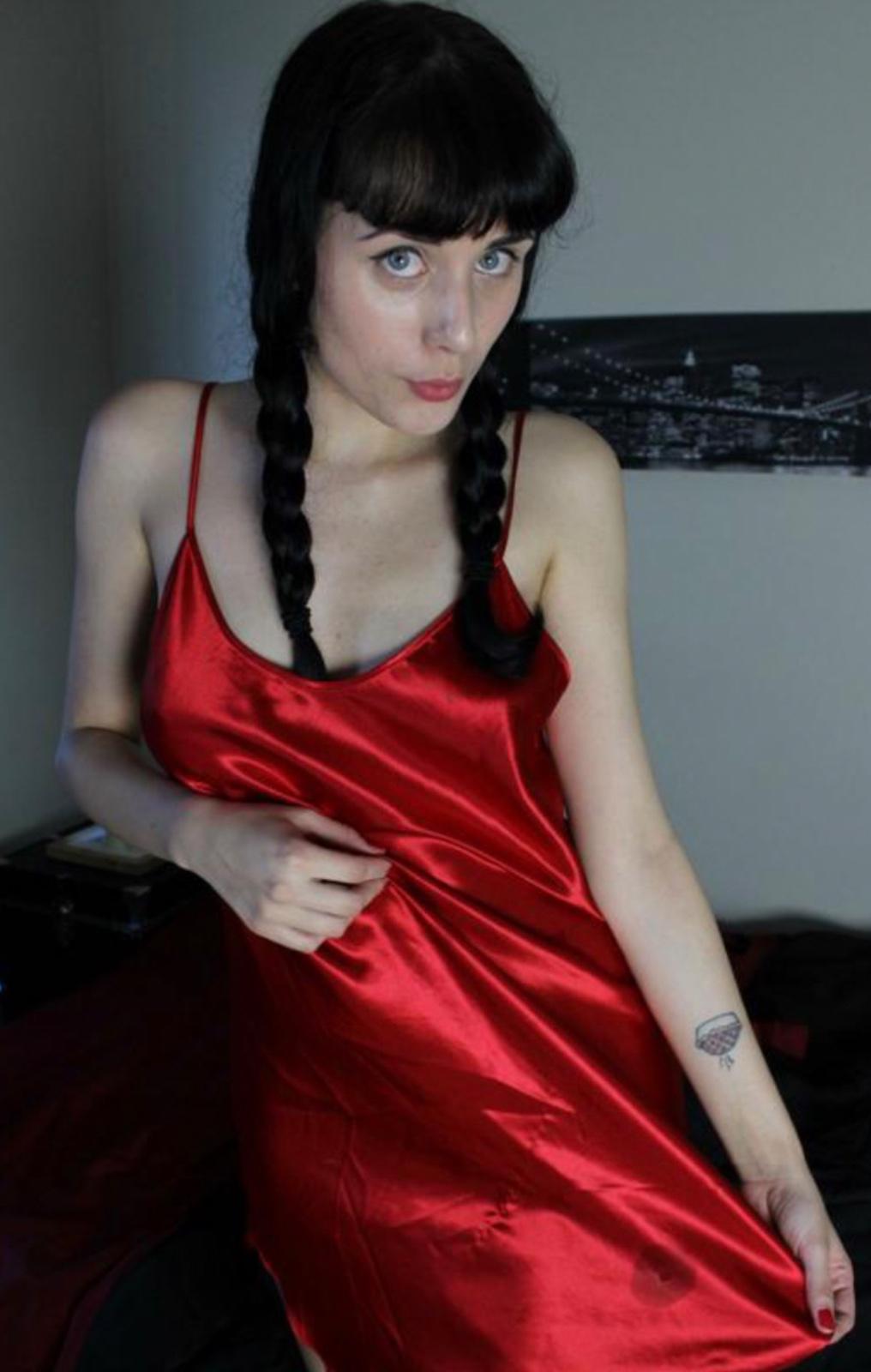 I'M AVAILABLE FOR BOTH INCALL AND OUTCALL SERVICE