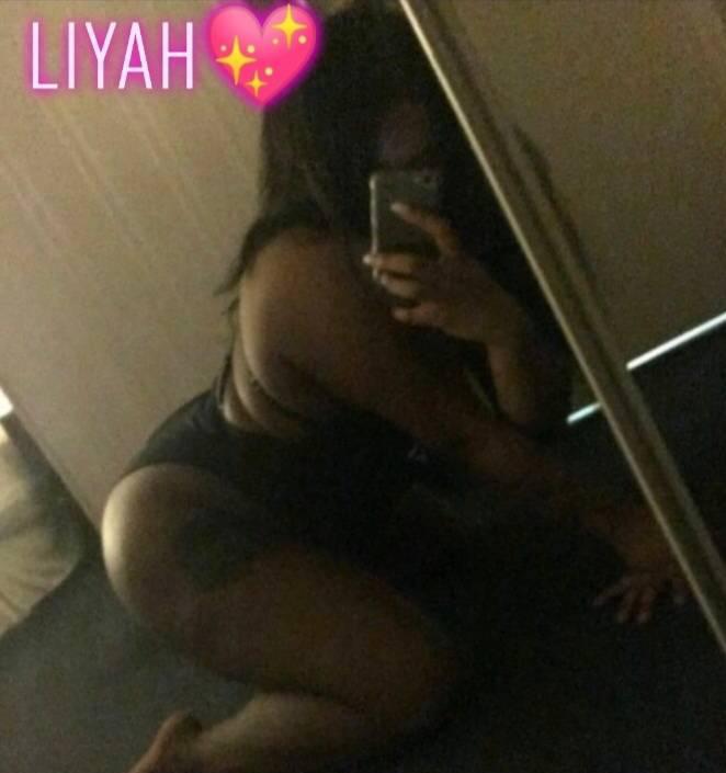 Sexy Thick Wet Squirting Dominican Ready Too Play