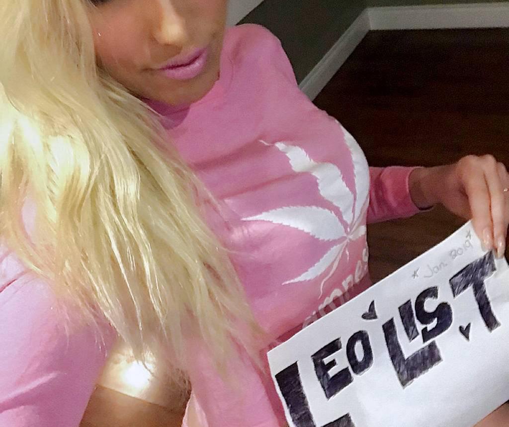 100% REAL BLONDE PLAYMATE! COME SEE ME B4 LOCKDOWN! Xo