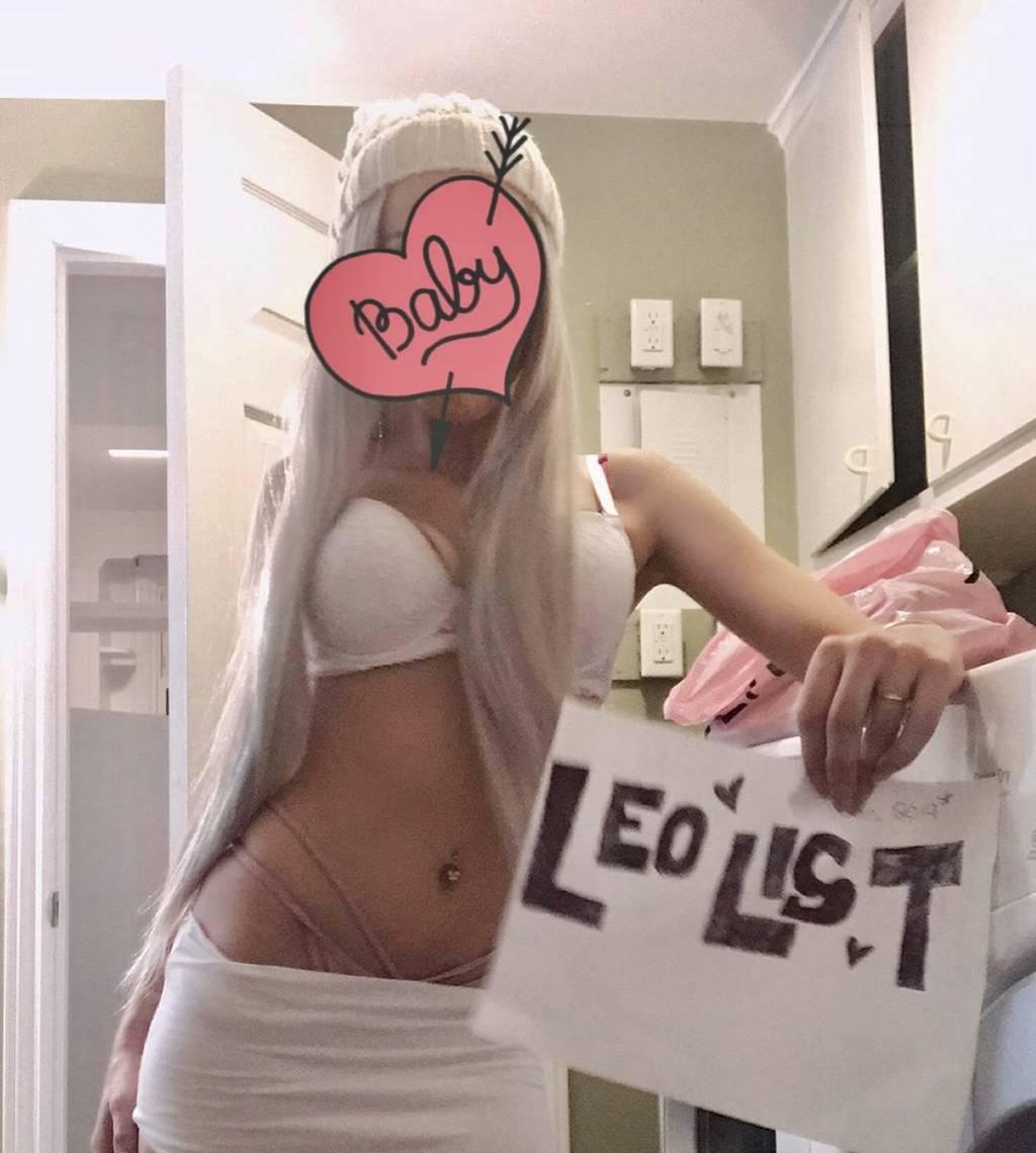 100% REAL BLONDE PLAYMATE! COME SEE ME B4 LOCKDOWN! Xo