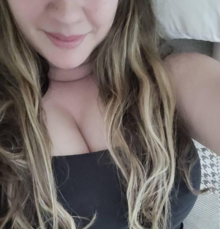 Single hot busty mom $80hhThornhill yonge st and clarke